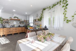 Chalet en venta en Gójar