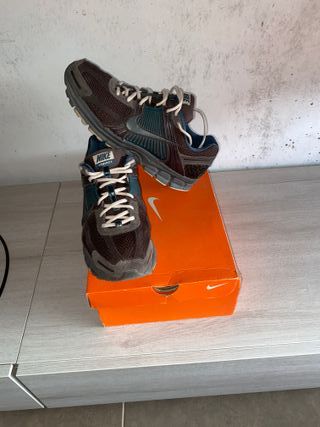 Nike Vomero 5 Talla 44.5