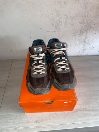 Nike Vomero 5 Talla 44.5