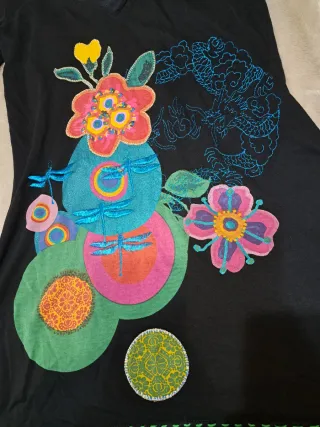 Vestido Negro Estampado Desigual