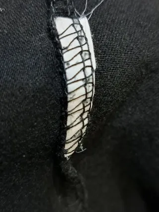 Vestido Negro Estampado Desigual