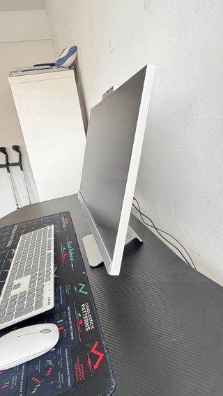 Ordenador ASUS todo en uno 24” i7 16GB RAM 512 SSD