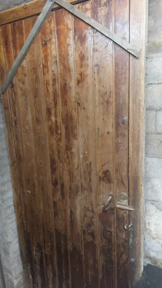 Puerta de madera