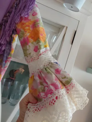 Vestido Flamenca Multicolor con Mantoncillo