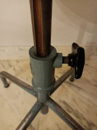 Taburete taller industrial vintage