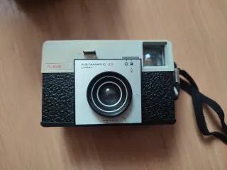 Due Vecchie Fotocamere