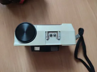 Due Vecchie Fotocamere