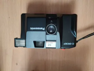 Due Vecchie Fotocamere