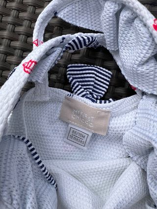 Bañador niña Chicco 18 meses Nada gastado,uso 1dia