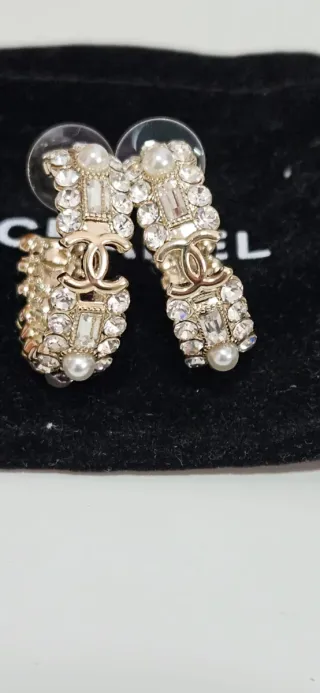 Conjunto de Pendientes, Anillo y 2  pulseras