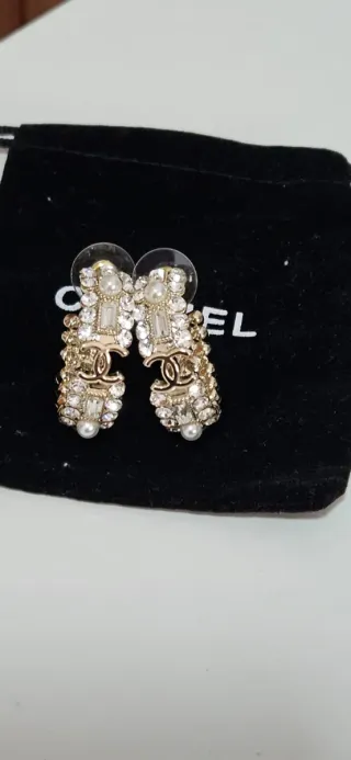 Conjunto de Pendientes, Anillo y 2  pulseras