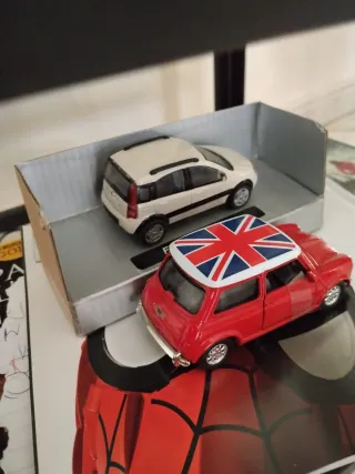 Coppia modellini auto