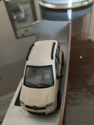 Coppia modellini auto