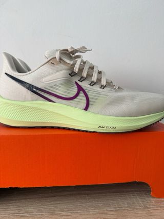 Zapatillas Nike Air Zoom Pegasus 39 Beige/Verde