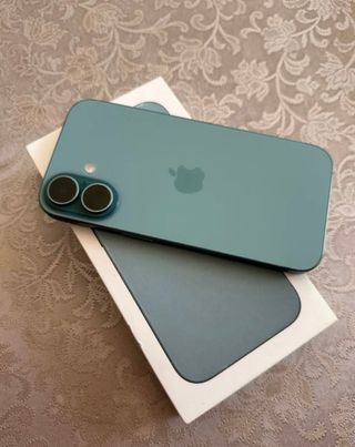 iPhone 16 Azul/Verde