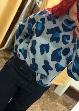 Jersey Zara estampado leopardo azul