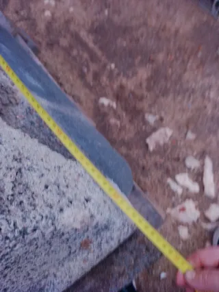 Barbacoa de piedra y terracota