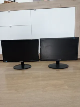 Ordenador de sobremesa CPU PC + pantallas monitor