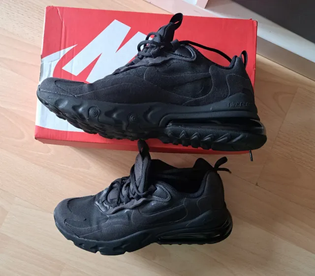 Nike Air 270 React talla 37.5 negro