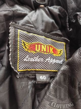 Giubbotto in pelle nero con lacci