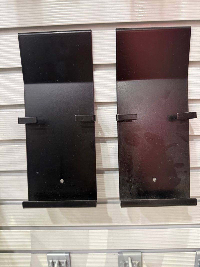 Soporte metálico móvil/tablet estable afbeelding 2