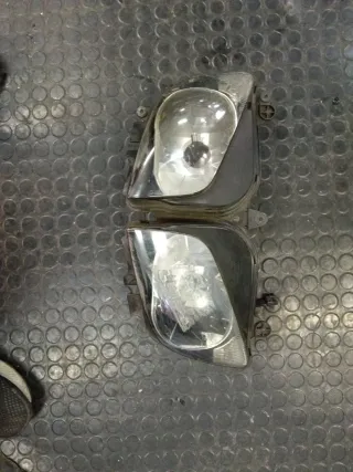 Faro Delantero Yamaha FZ1 Fazer 1000 06-15