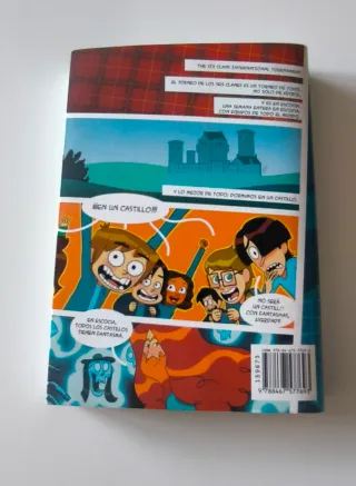 Los Futbolísimos 6: El misterio del castillo em...