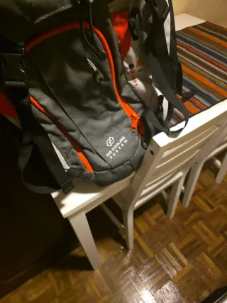 Mochila Quechua Forclaz 40 air