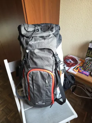 Mochila Quechua Forclaz 40 air