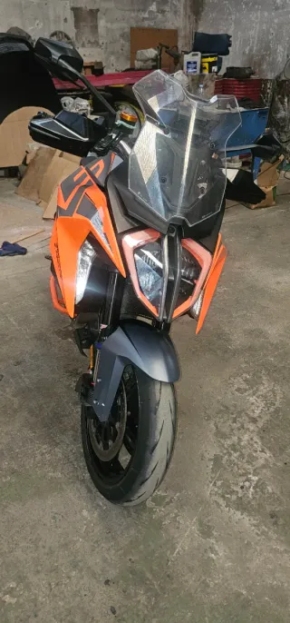 KTM 1290 SUPERDUKE GT Gris/Naranja