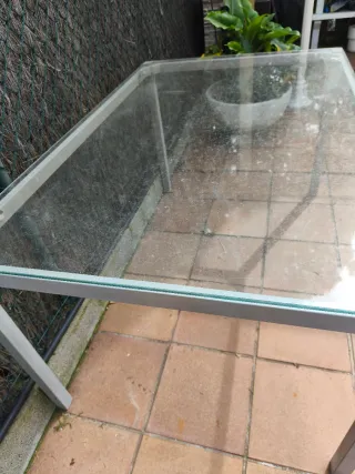 Mesa de jardín cristal y metal