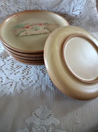 Sei piatti con disegno bimbe