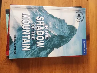 Oxford Bookworms Library Factfiles: Level 1: Ne...