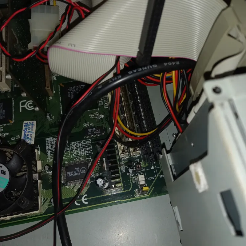 PC AMD VOODOO 3 3000 SOUND BLASTER afbeelding 9