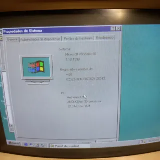 PC AMD VOODOO 3 3000 SOUND BLASTER