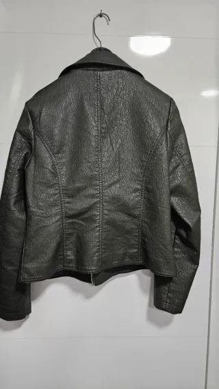 Cazadora polipiel verde militar Talla M