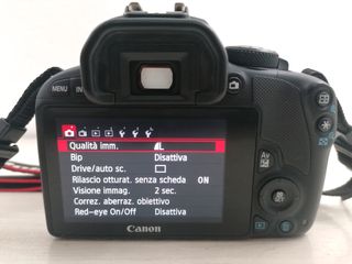 Canon EOS 1000D Reflex Full HD Touch