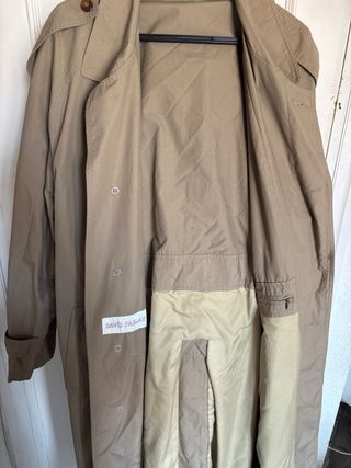 Gabardina beige mujer