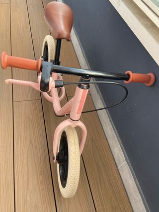 Bici de equilibrio infantil rosa