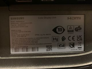 Monitor Samsung 24 Full HD Altura Ajustable