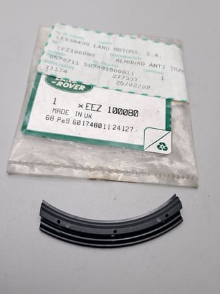 EEZ100080 Embellecedor techo solar Range Rover P38