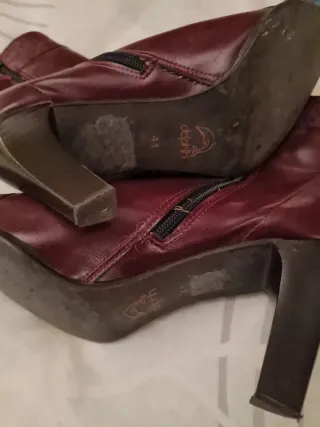 Botines con poco uso.