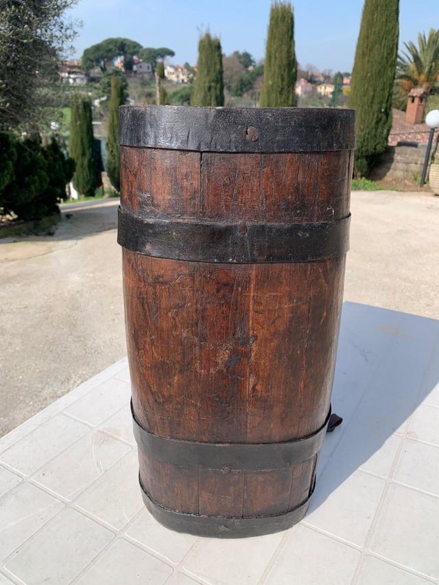 Botte ovale antica da collezione
