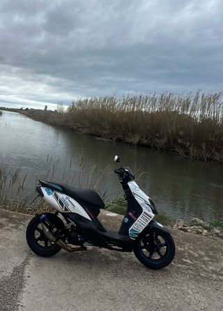 Yamaha Jog rr Scooter