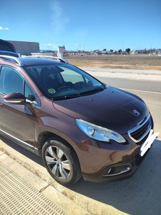 Peugeot 2008,año 2014 en perfecto estado