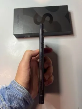 Samsung Galaxy S22 Ultra Negro “leer”