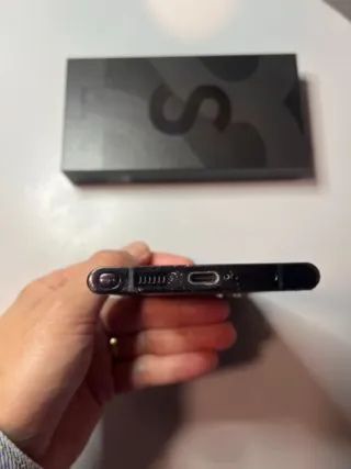 Samsung Galaxy S22 Ultra Negro “leer”