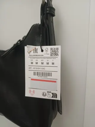 Bolso negro Pull&Bear