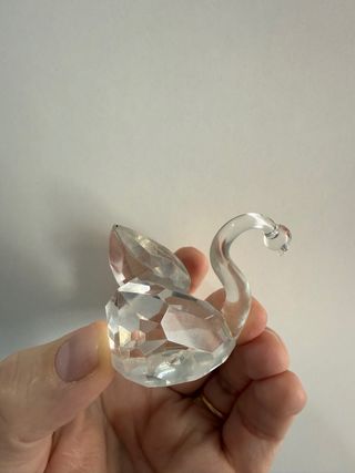 ALA DESPEGADA- Cisne Swarovski original - SIN CAJA