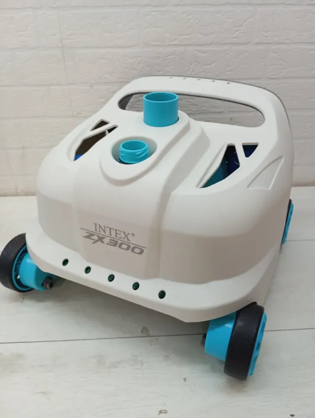 Limpiafondos Intex ZX300 Piscinas